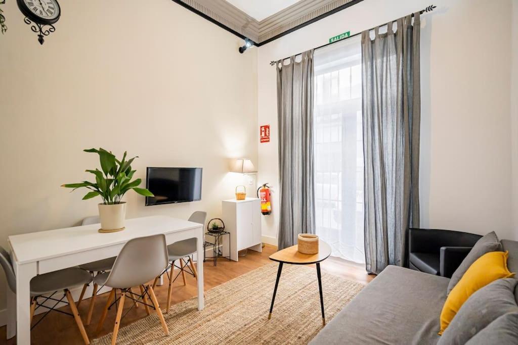 Chamberi - Quiet Flat, Ideal For Families Cas Madrid Extérieur photo